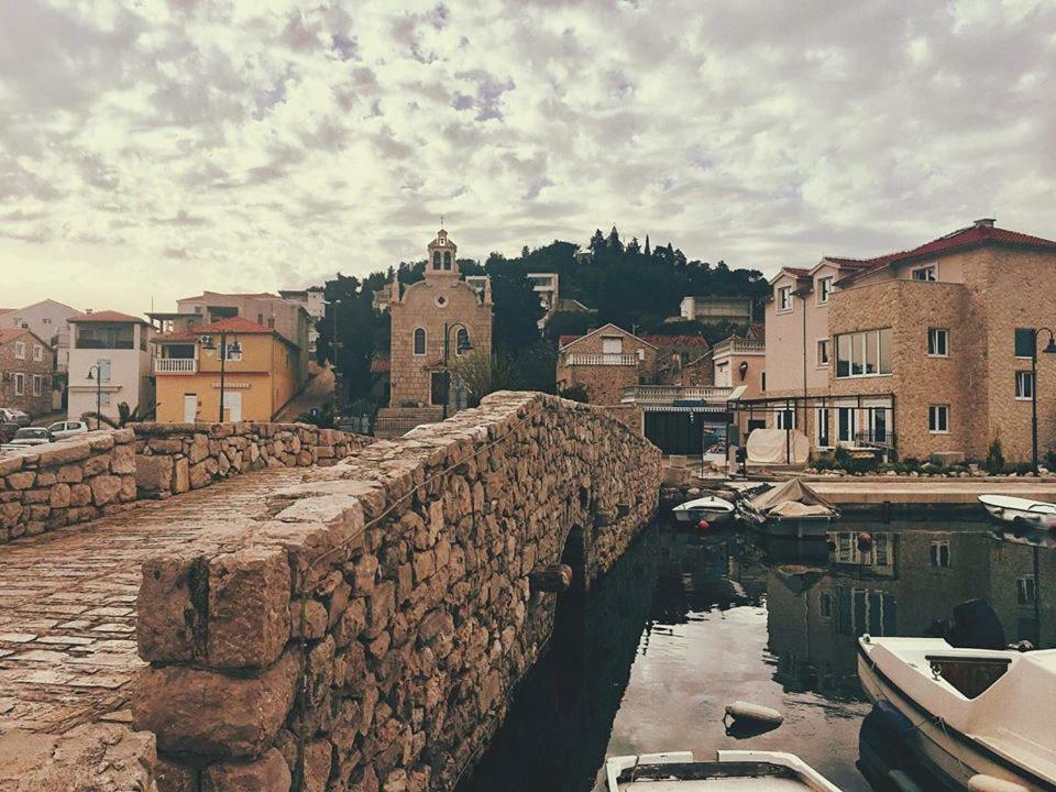 Apartman Mia Ana Tribalj Buitenkant foto